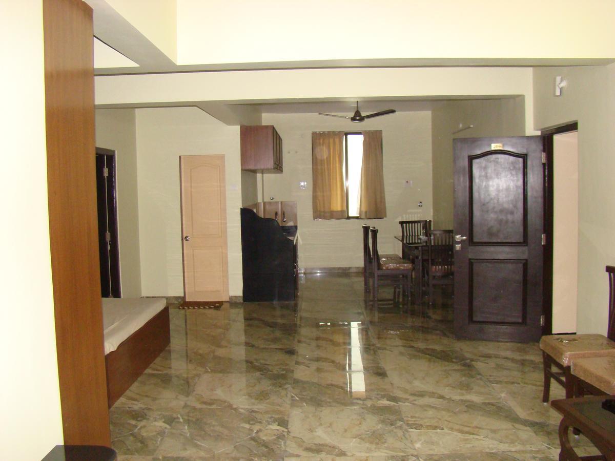 Отель Hira Laxmi Residency Алибаг Экстерьер фото